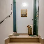 Casa Iolanda Apartment *